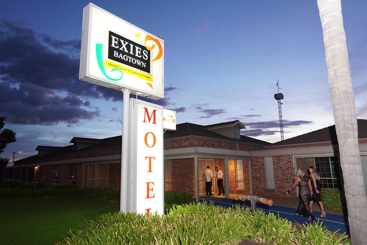 Exies Bagtown Motel Griffith Bagian luar foto